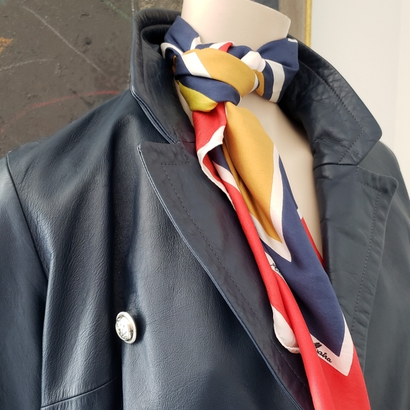 Vintage Double-breasted Leather Coat - Picture 5 of 16